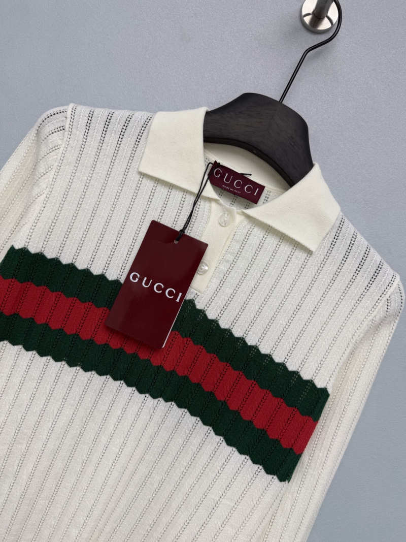 Кашемировый пуловер Gucci с красно-зелёной полосой