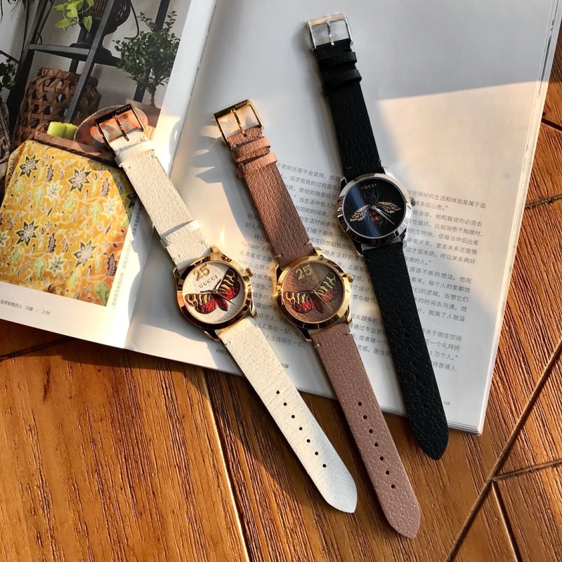 Часы Gucci