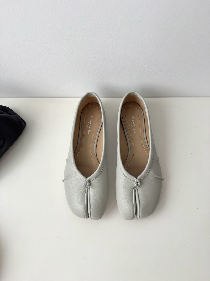 Женские балетки Maison Margiela в стиле Tabi
