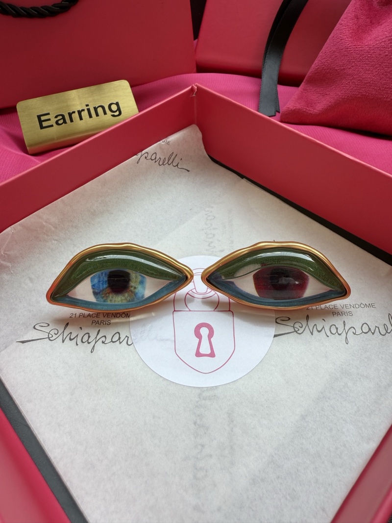 Серьги в форме глаз Schiaparelli