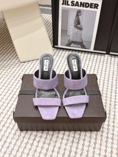 Женские мюли Alaïa с квадратным мысом