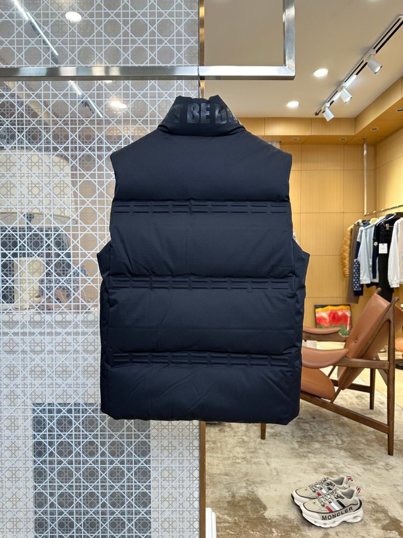 Жилет Moncler