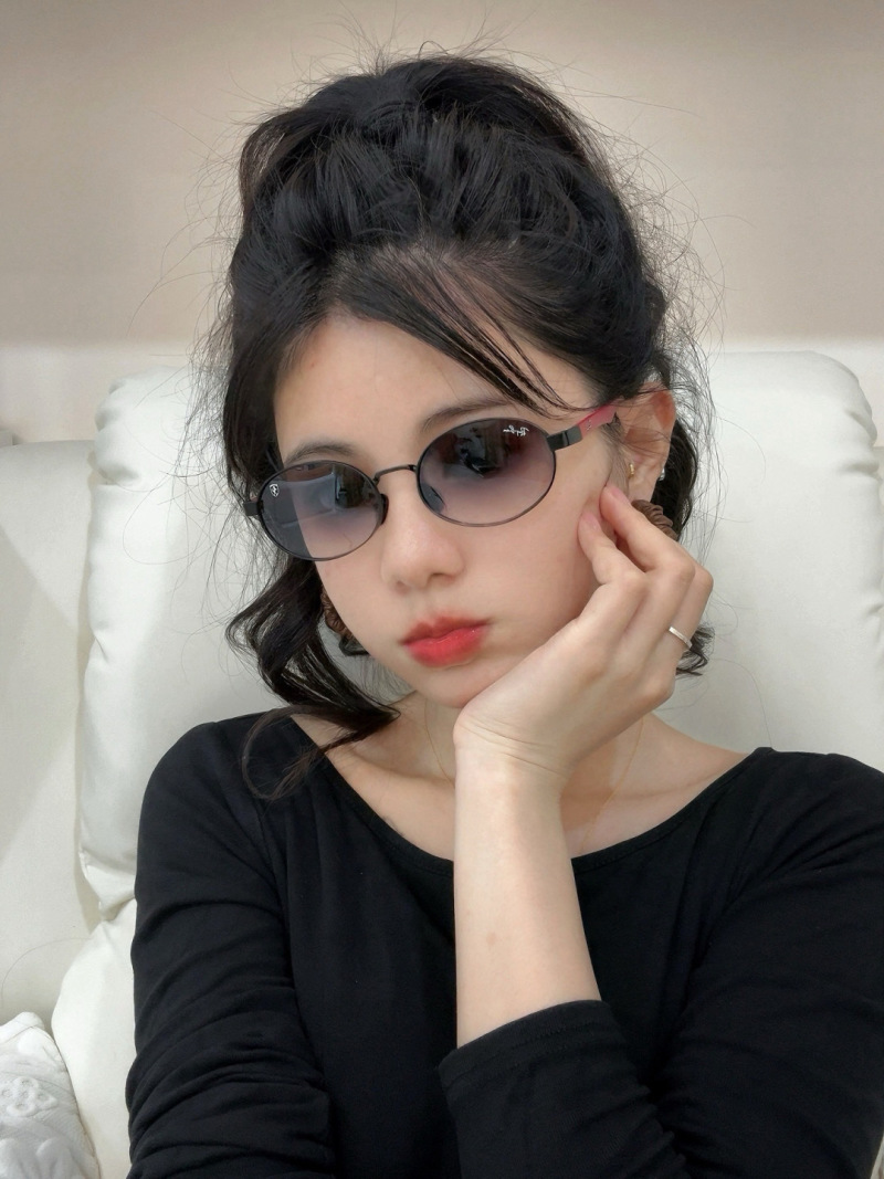 Солнечные очки Ray-Ban со стеклянными линзами