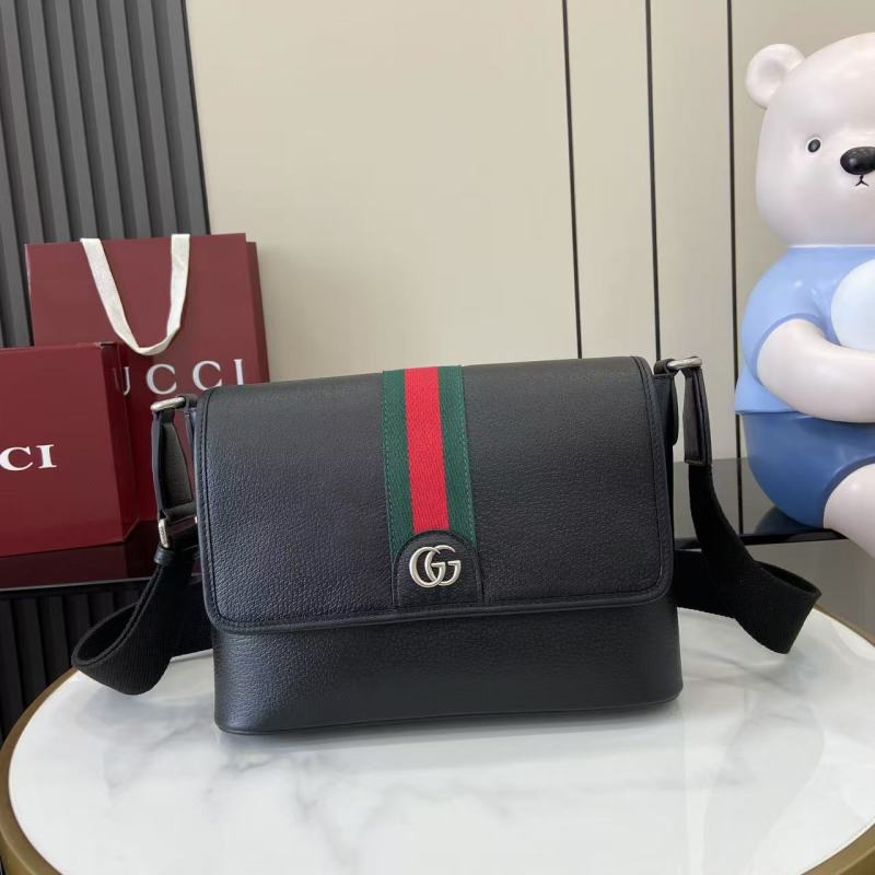 Сумка Gucci с красно-зеленой полосой