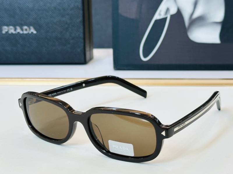 Солнцезащитные очки Prada D06S