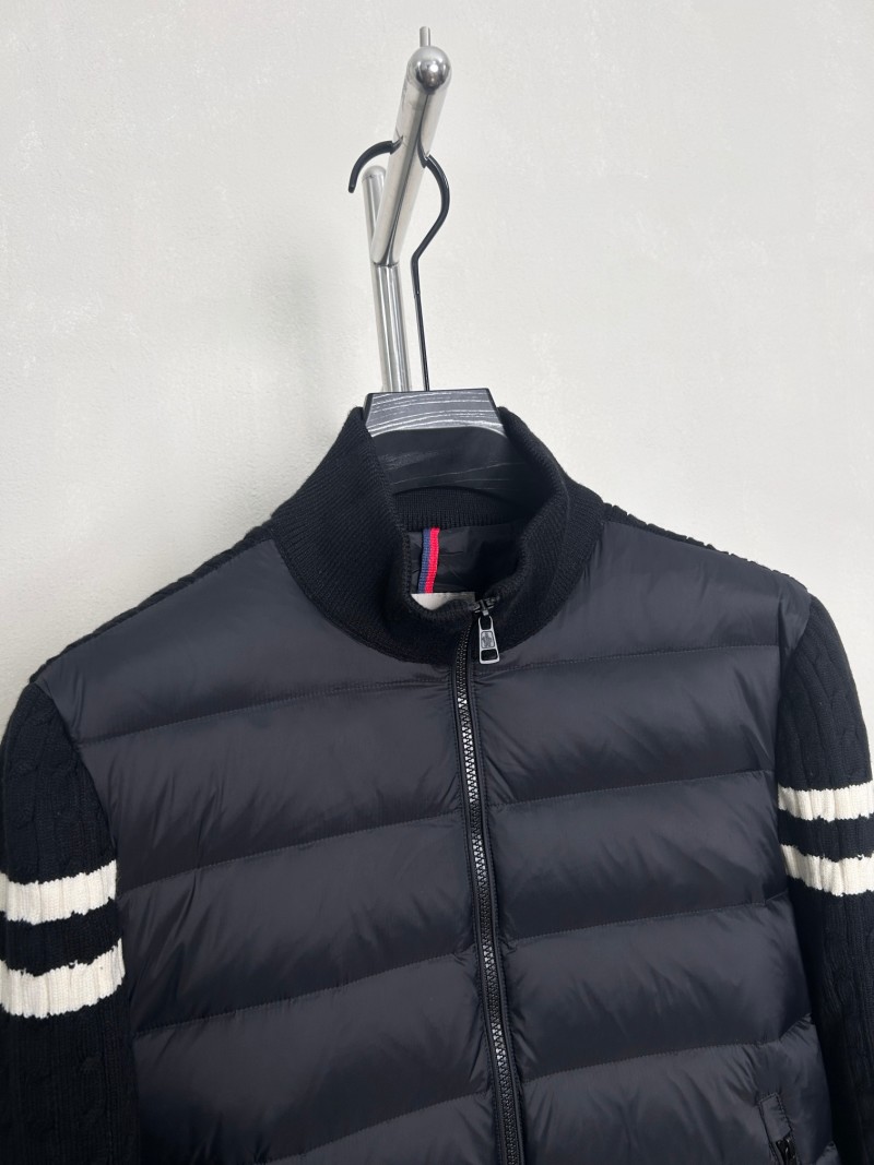 Пуховик Moncler