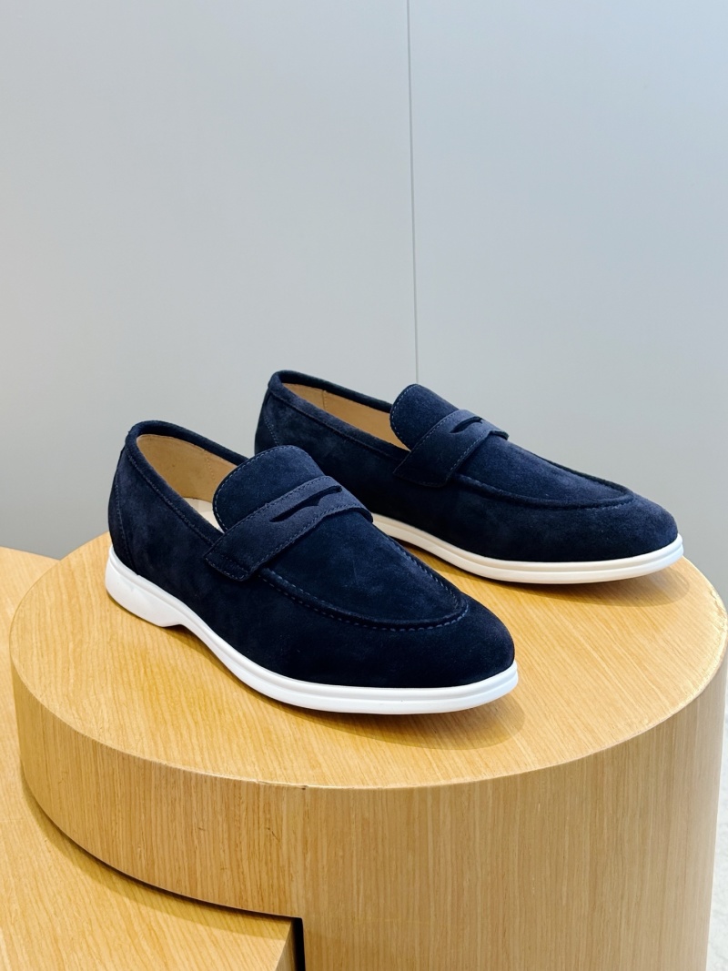 Мужские мокасины Kiton из замши с белой подошвой