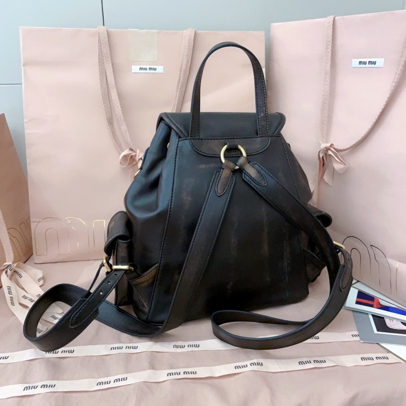 Кожаный рюкзак Miu Miu, черный