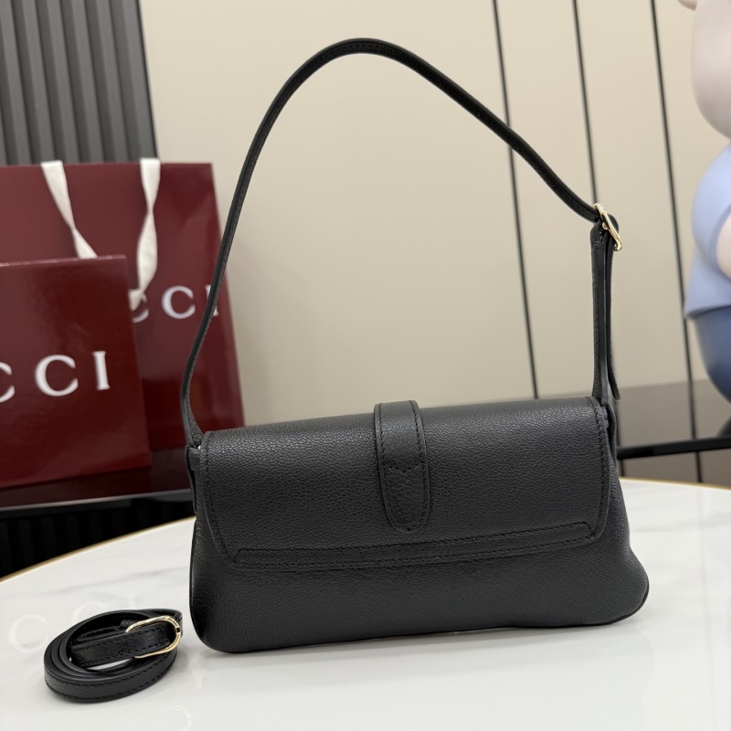 Черная кожаная сумка Gucci с замком