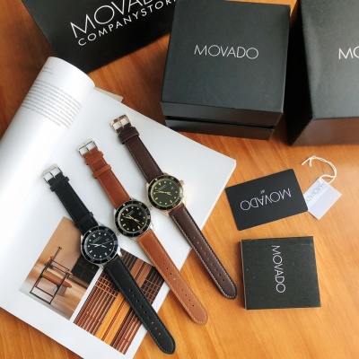 Часы Movado