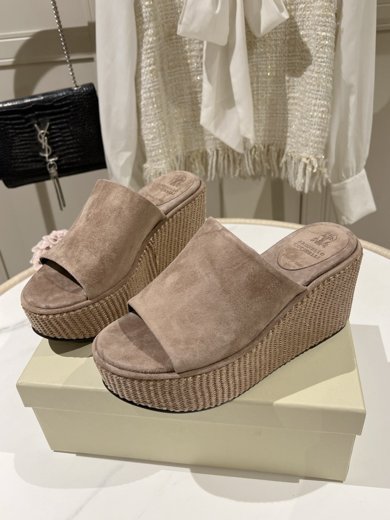 Женские сабо Brunello Cucinelli классического кроя на платформе