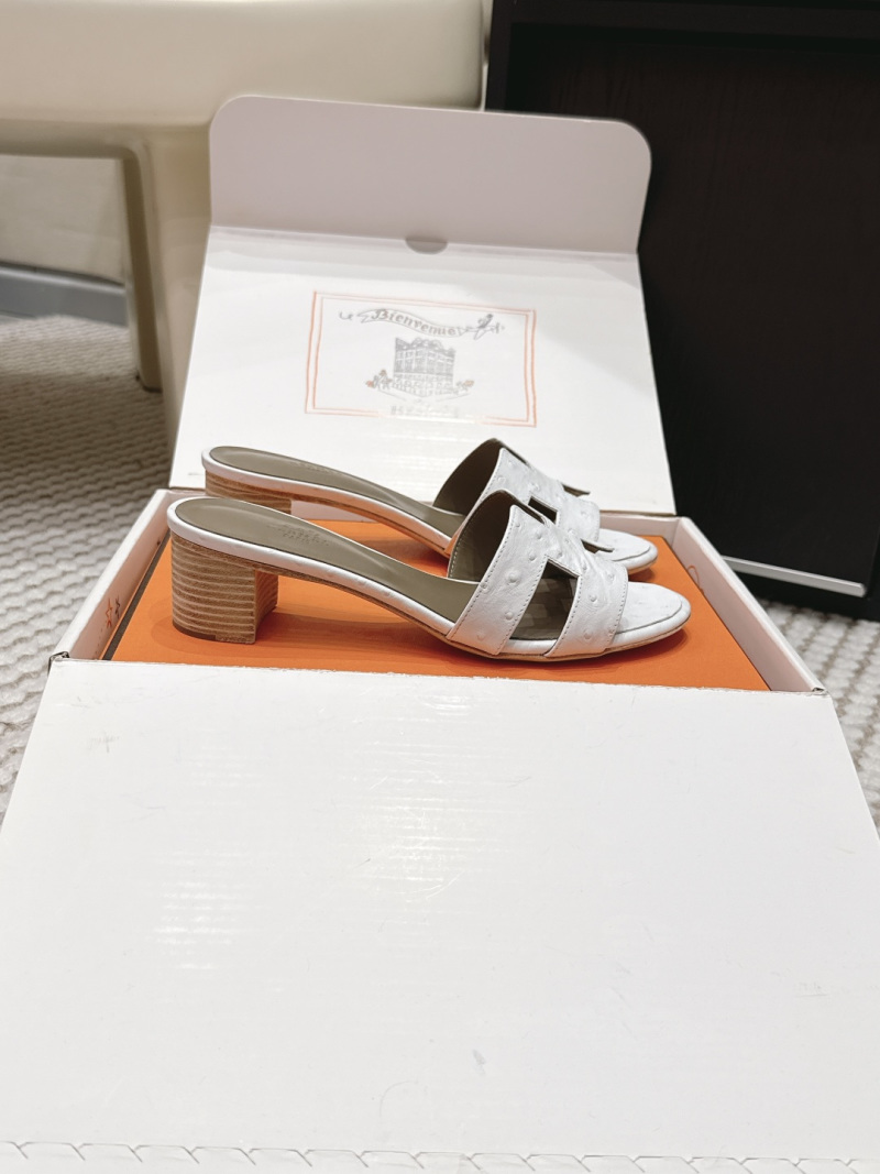 Белые шлёпанцы H-образного дизайна Hermès