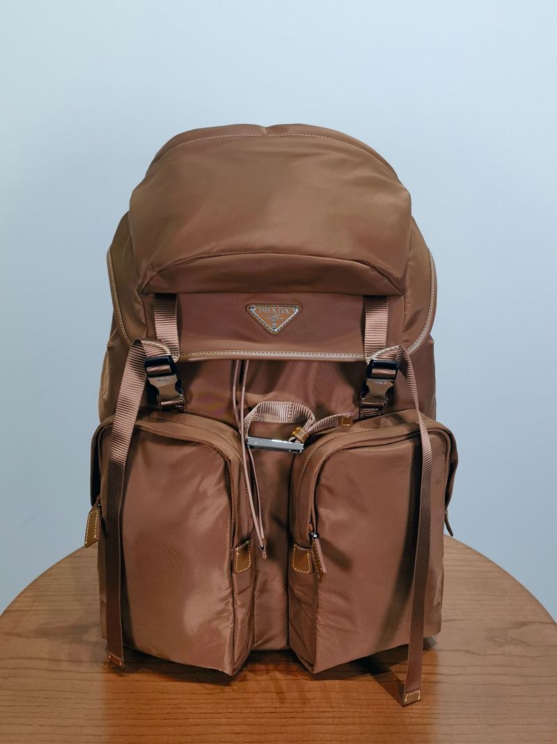 Дорожный рюкзак Prada