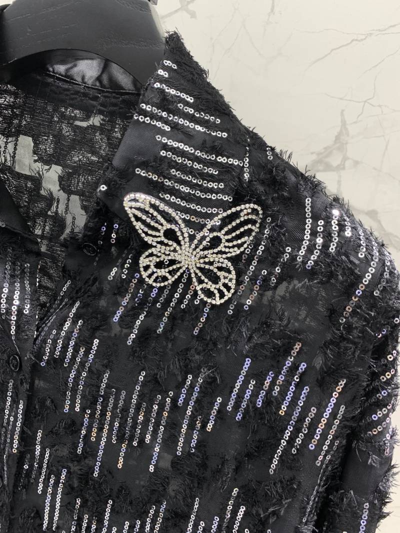 Блуза Saint Laurent черная с пайетками и брошью