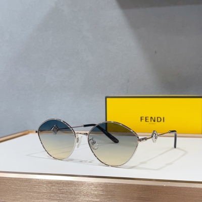 Очки FENDI FE40217U
