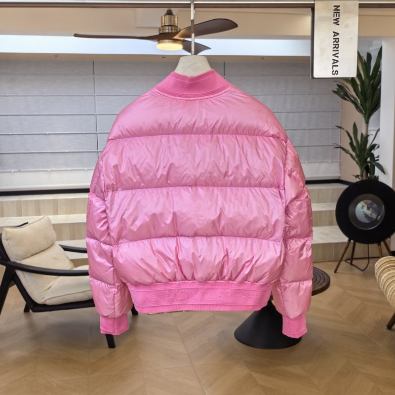 Пуховик Moncler