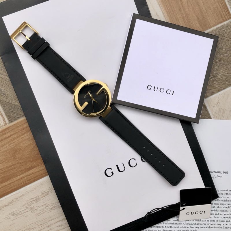Часы Gucci