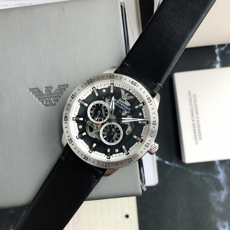 Часы Emporio Armani