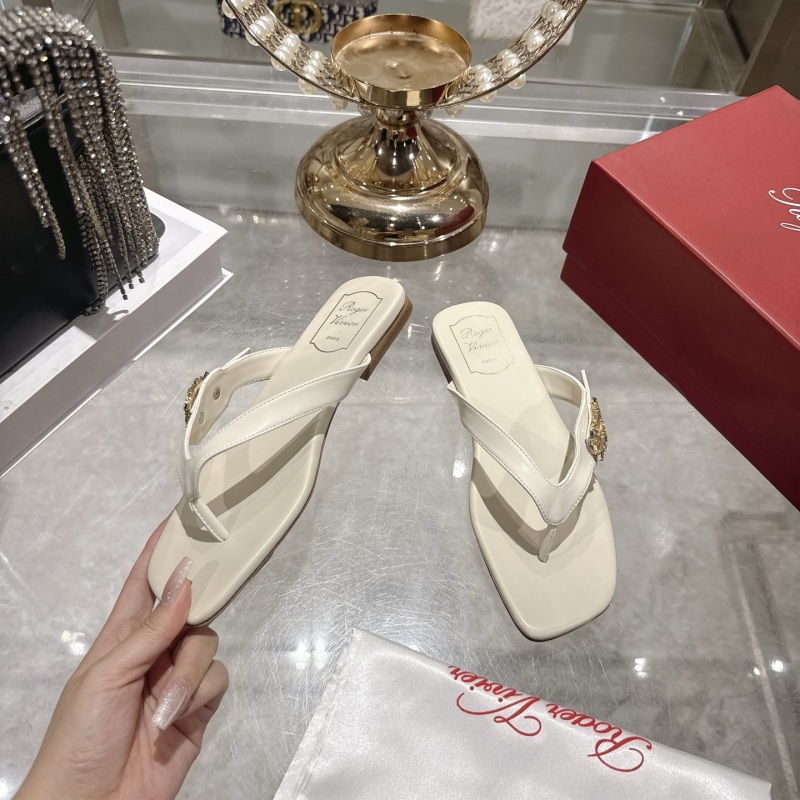 Женские шлёпанцы с декоративными кристаллами Roger Vivier