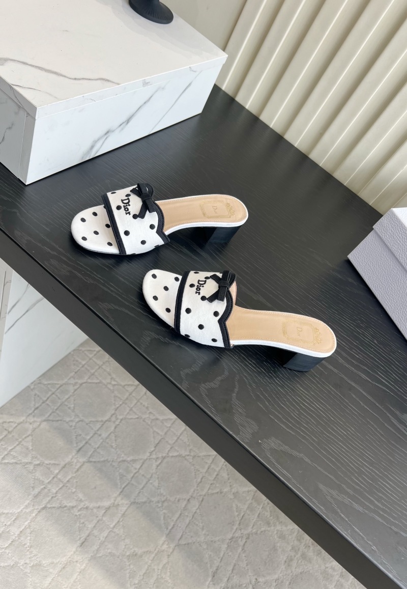 Шлёпанцы Dior