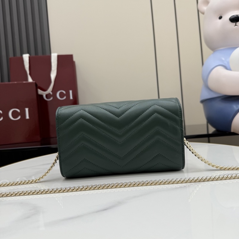 Сумка-клатч Gucci Green GG Marmont