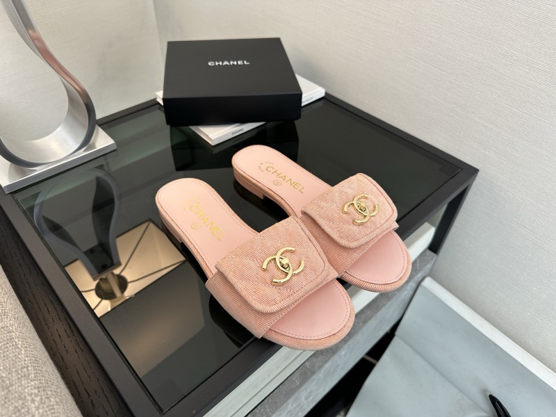 Сандалии Chanel розовые