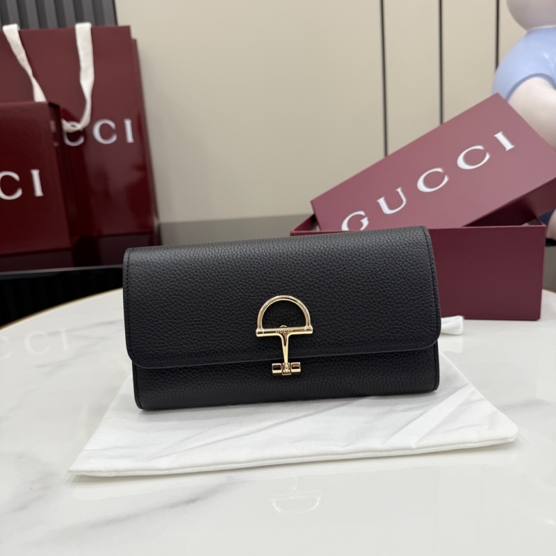 Портмоне Gucci с пряжкой