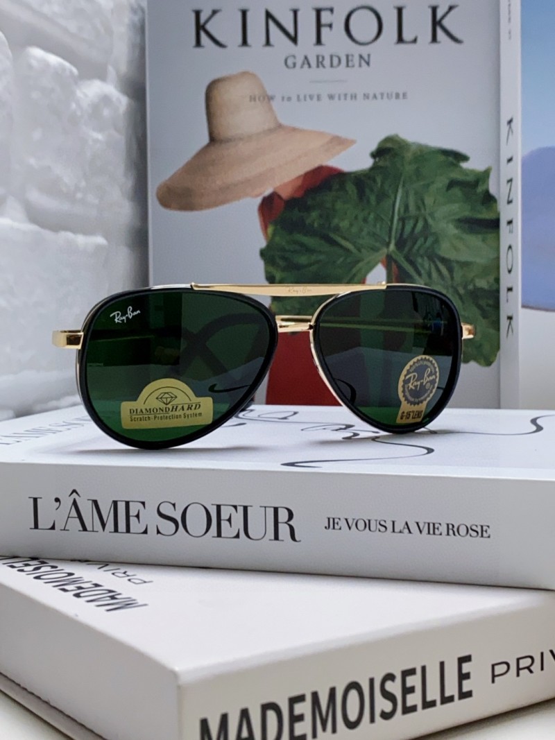 Солнцезащитные очки Ray-Ban RB4414 Унисекс
