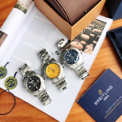 Часы Breitling