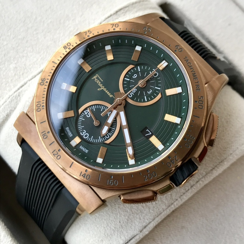 Часы Ferragamo