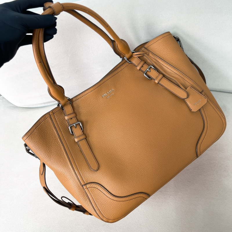 Сумка Prada Soft Litchi, 1BG602