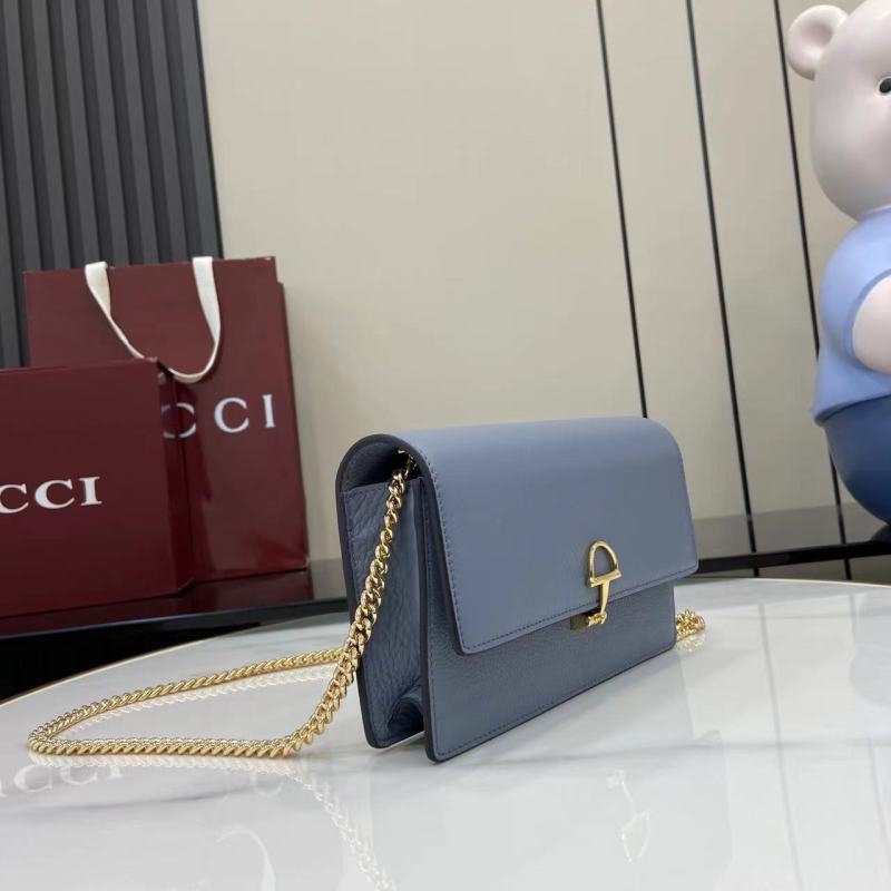 Сумка Gucci с цепочкой