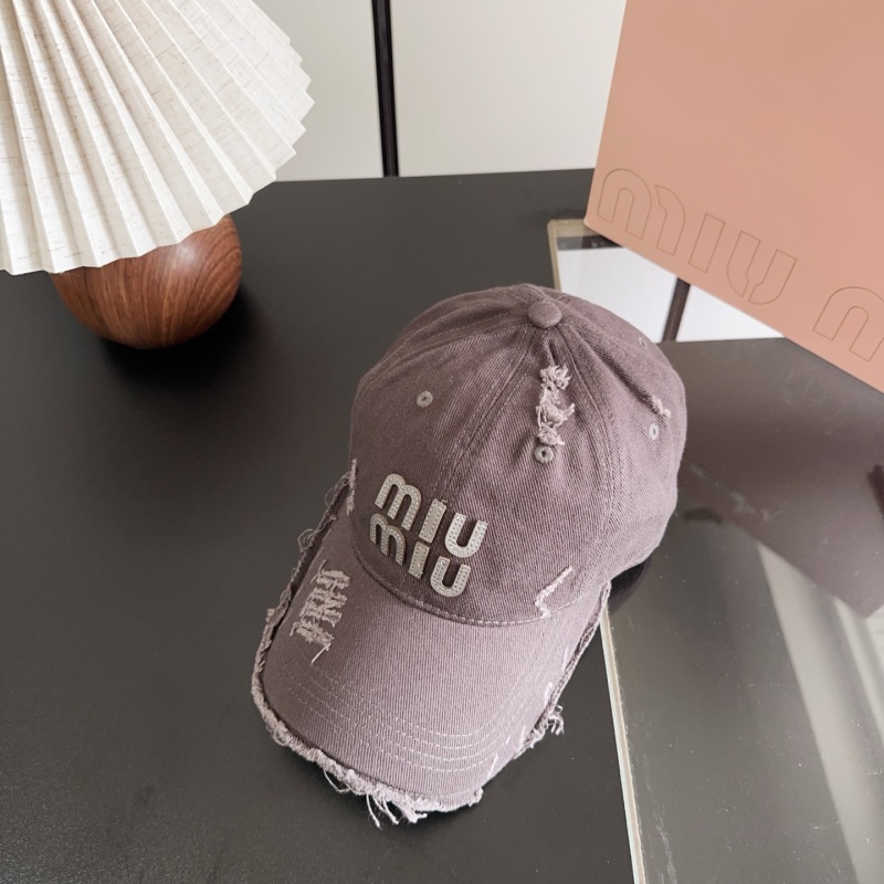 Бейсболка Miu Miu серая