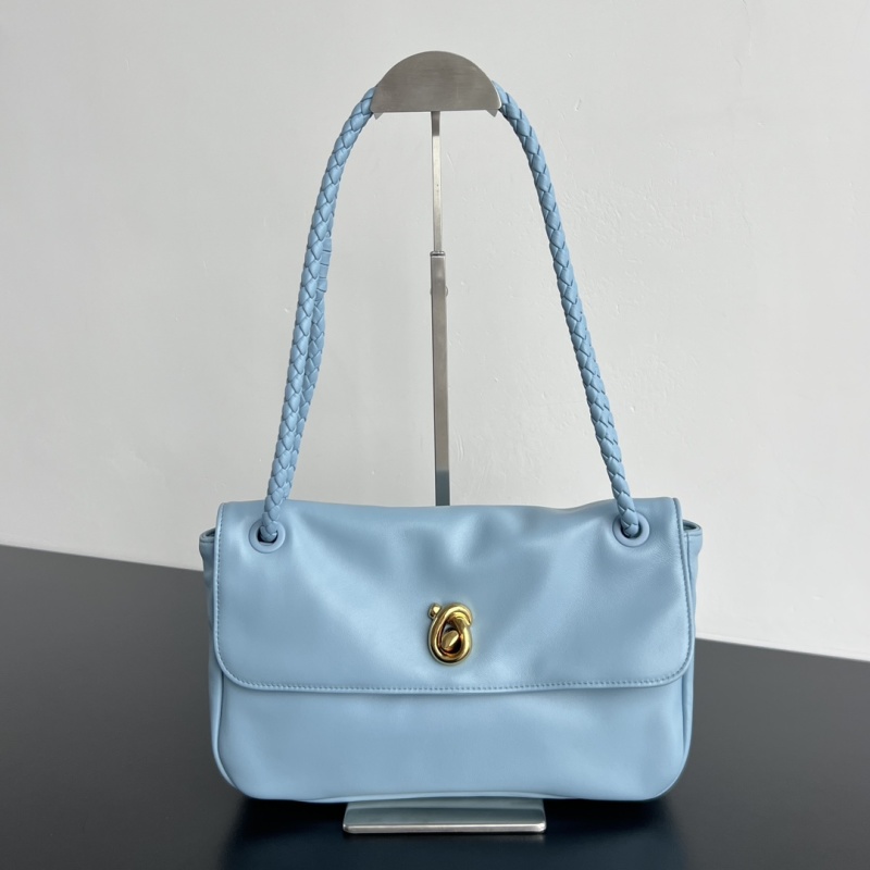 Сумка Bottega Veneta Madison из гладкой кожи