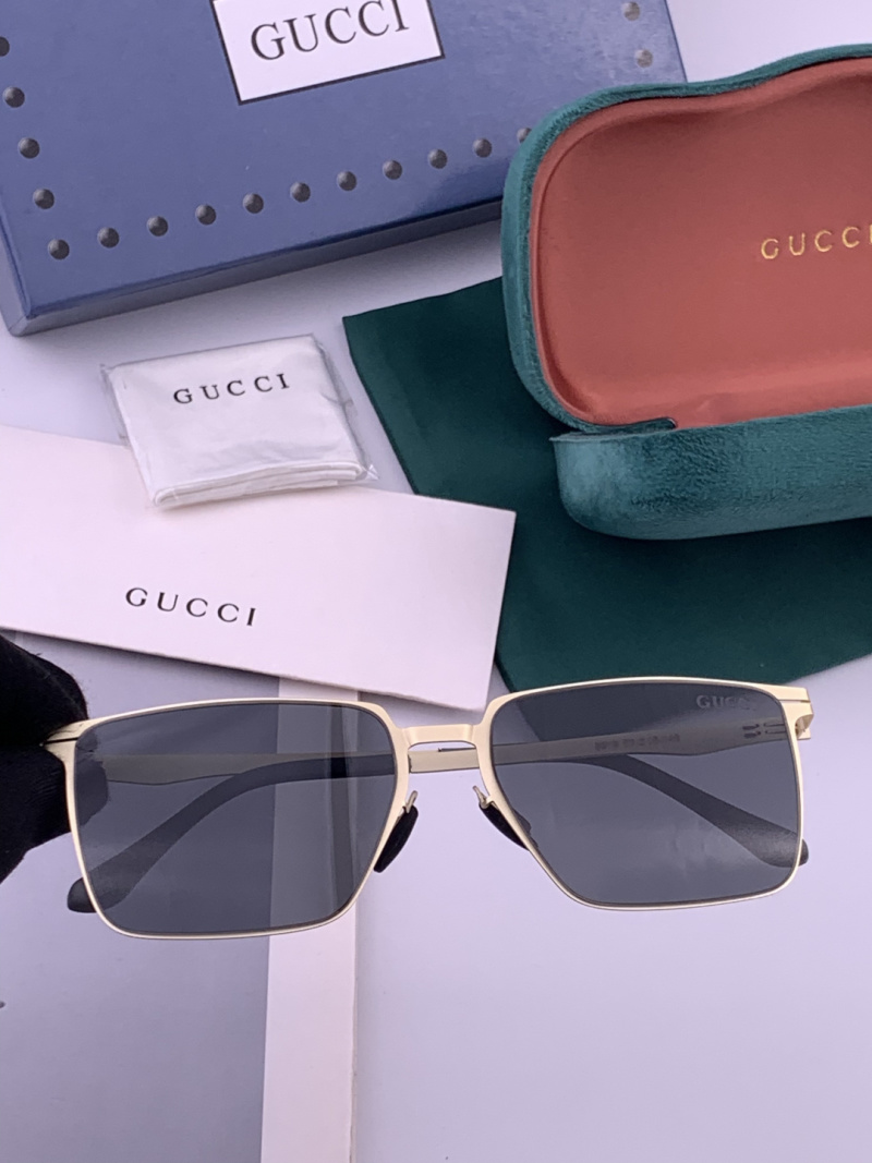 Солнцезащитные очки геометрические Gucci