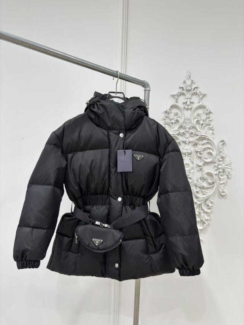 Пуховик Prada