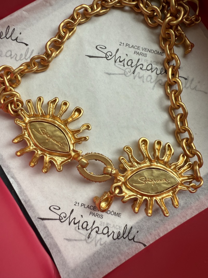 Набор бижутерии с глазами Schiaparelli