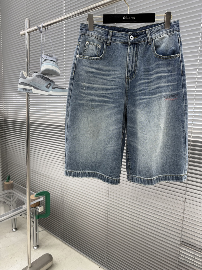 Шорты Balenciaga