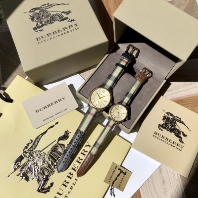 Часы Burberry