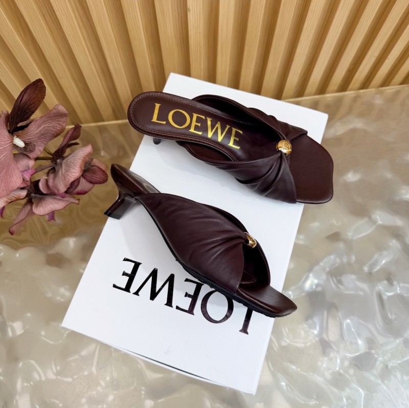Женские туфли Loewe с каблуком