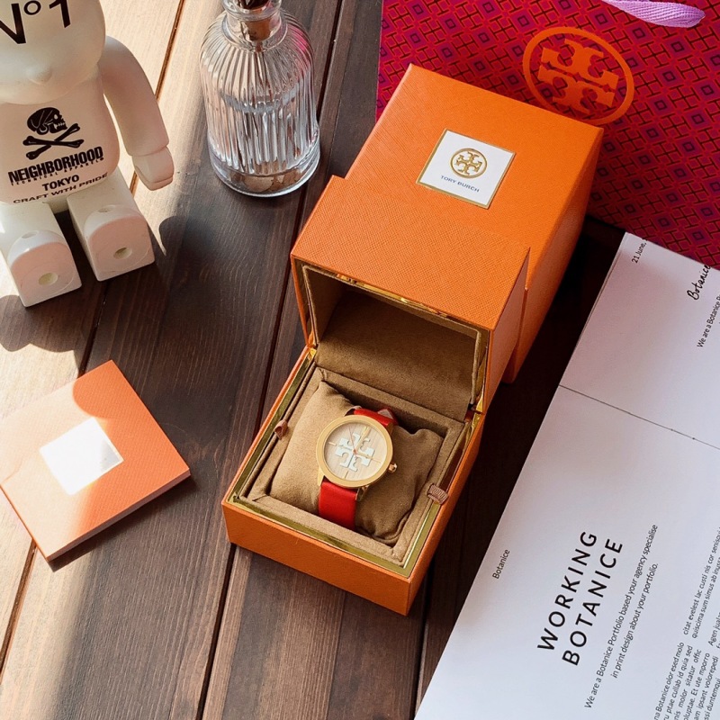 Часы Tory Burch