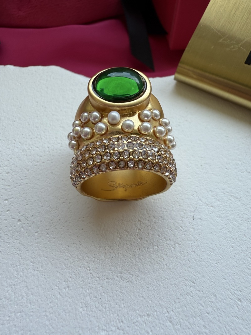 Кольцо Schiaparelli