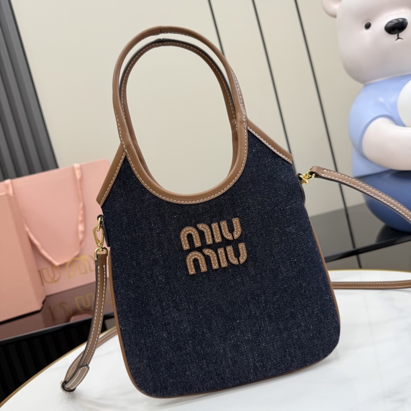 Сумка Miu Miu из денима с логотипом