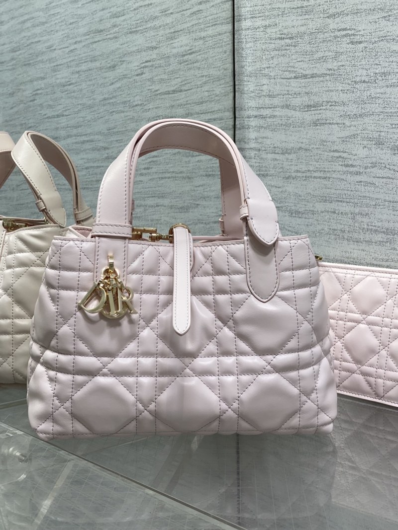 Сумка Dior Lady Dior розовая