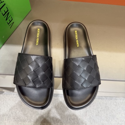 Мужские шлёпанцы Bottega Veneta