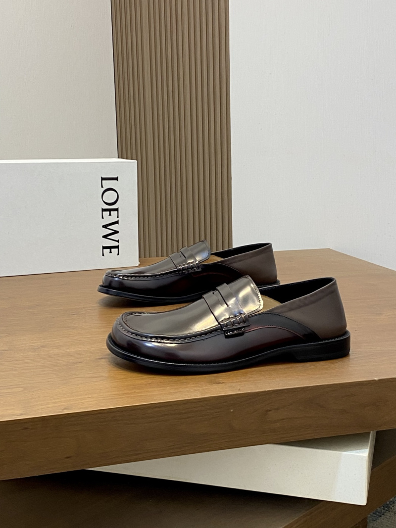 Мужские лаковые кожаные туфли Loewe