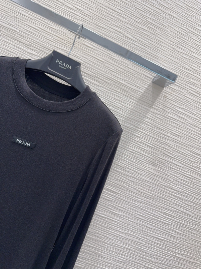 Рубашки Prada