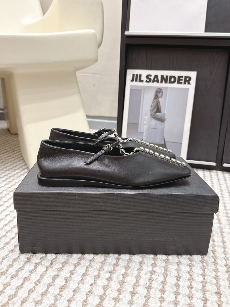 Женские черные туфли с декоративной вставкой из страз Jil Sander