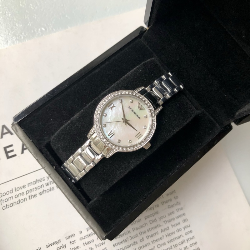 Часы Armani