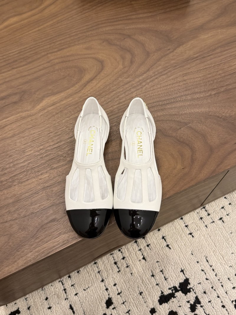 Женские туфли с вырезом, черная носочная часть Chanel